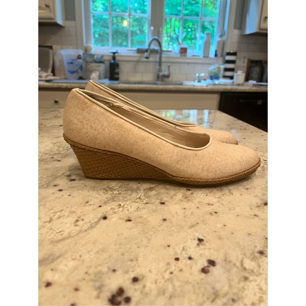 Beacon Newport Tan Speckled Espadrille Jute Wedge sz 8W NWOT